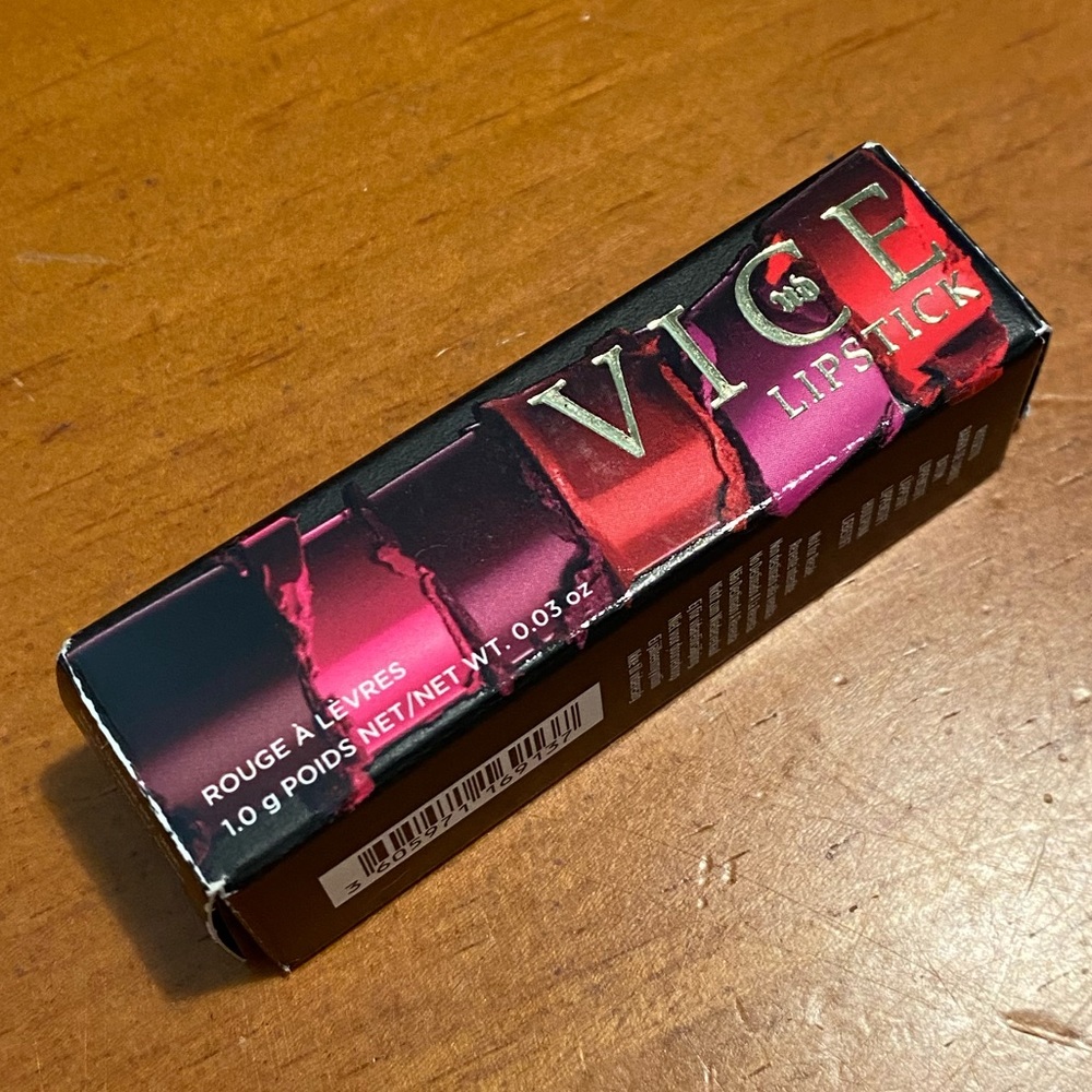 Urban Decay Vice Matte Lipstick 👄 - Picture 3 of 12